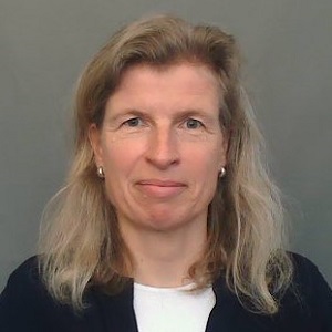 Marie-Luise  Helmich, PhD
