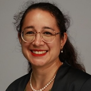 Caroline  Correas, MA