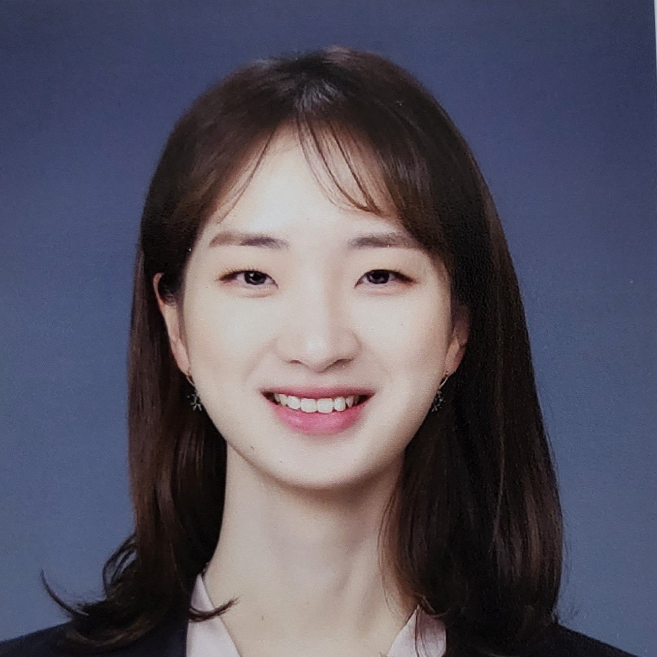 Yoonjin  Kim