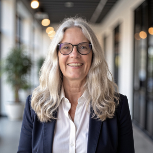 Karin  Schneider, MLIS, MS