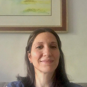 Laura  Traversi, MD
