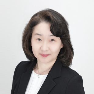 Etsuko  Arita