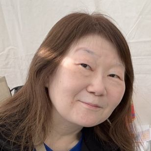 Tomomi  Kawakami