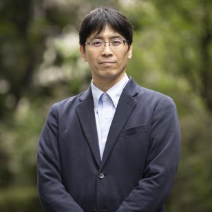 Kazuo  Hasegawa