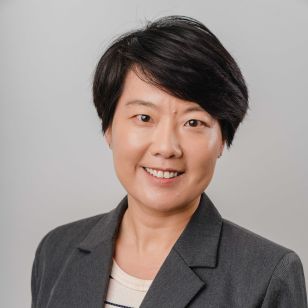 Christine  Guo