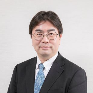 Kazuo  Kawahara