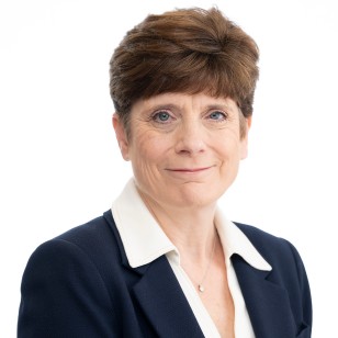 Alison  Cave