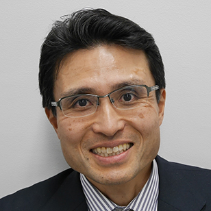 Toshiyoshi Tominaga,<br />PhD