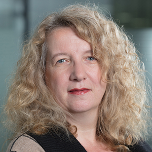 Petra Dörr,<br />PhD