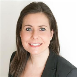 Elizabeth Lange